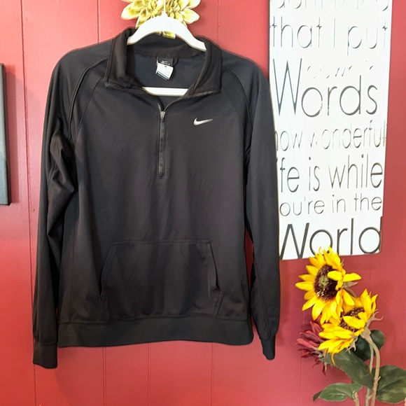 Nike Tops - Nike Pullover